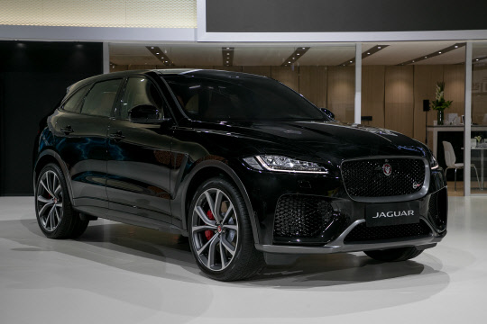 ▲재규어 F-PACE